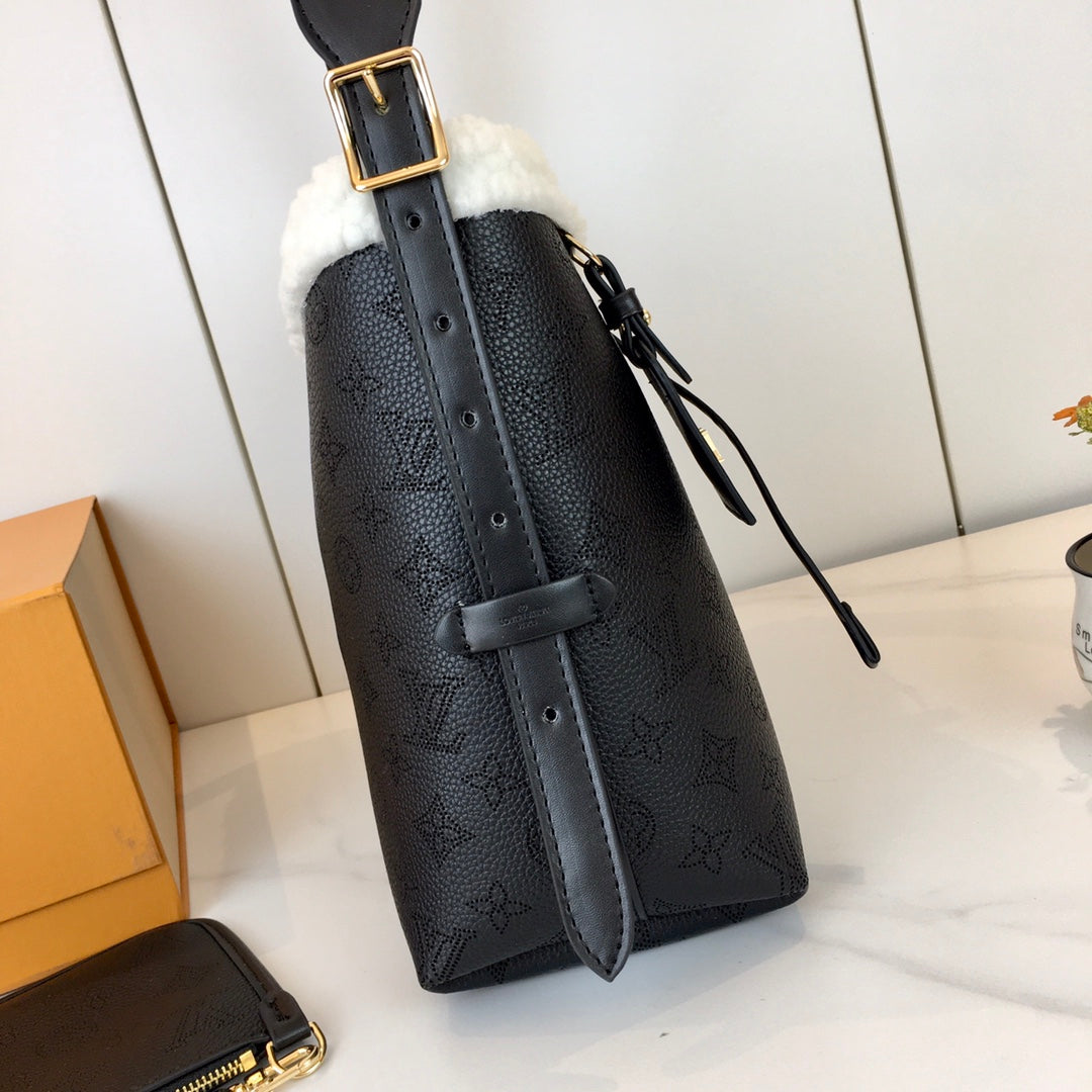 Chic & Stylish Bags