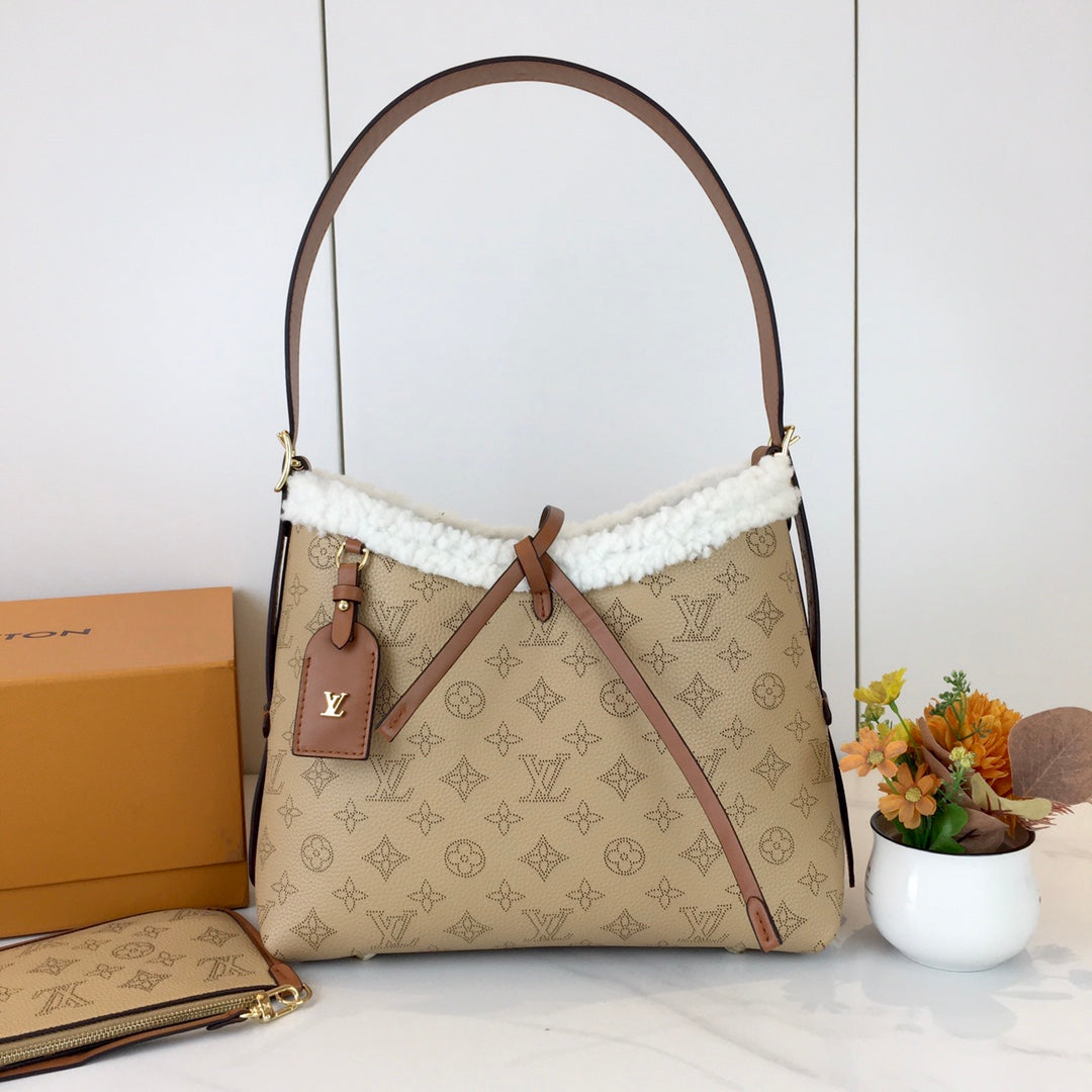 Chic & Stylish Bags