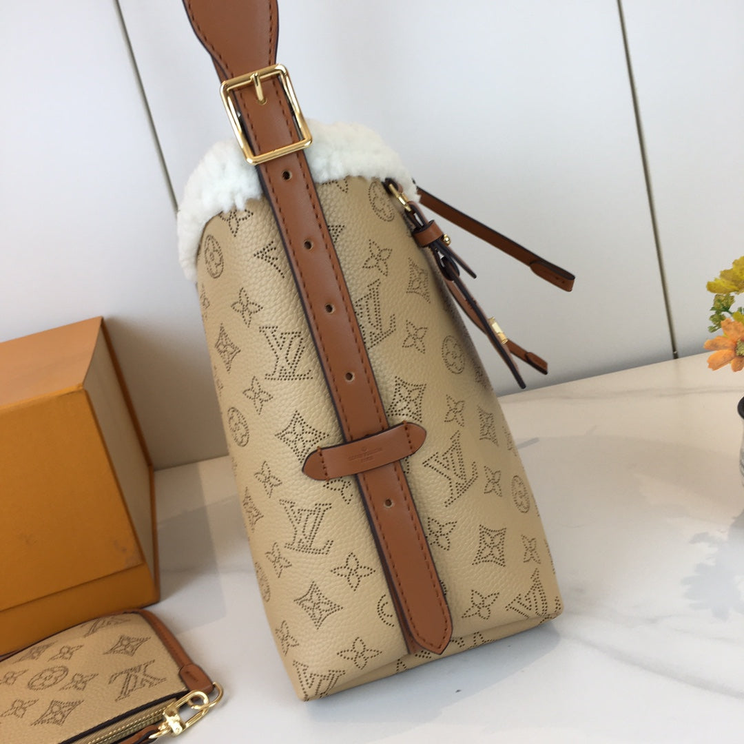 Chic & Stylish Bags