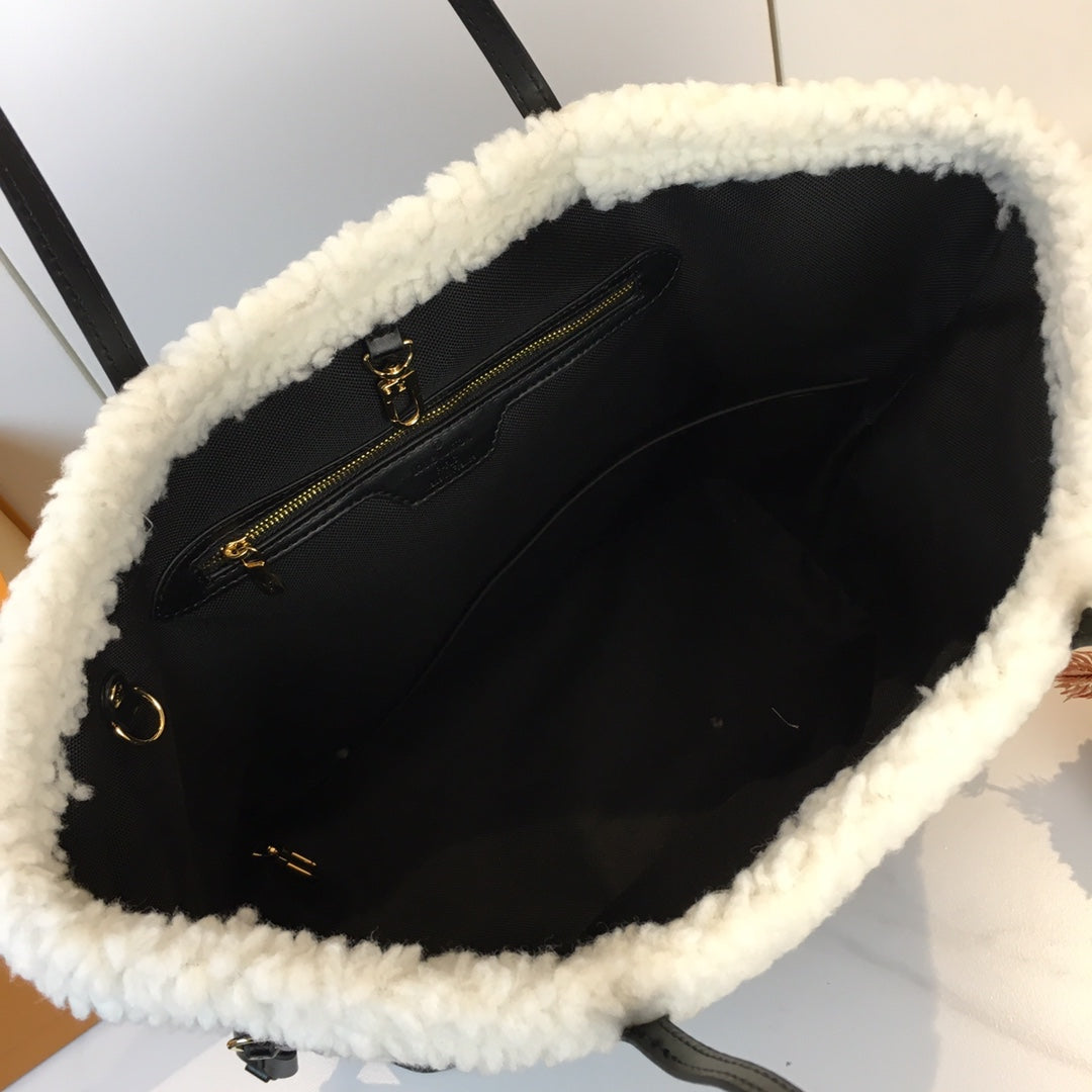 Chic & Stylish Bags
