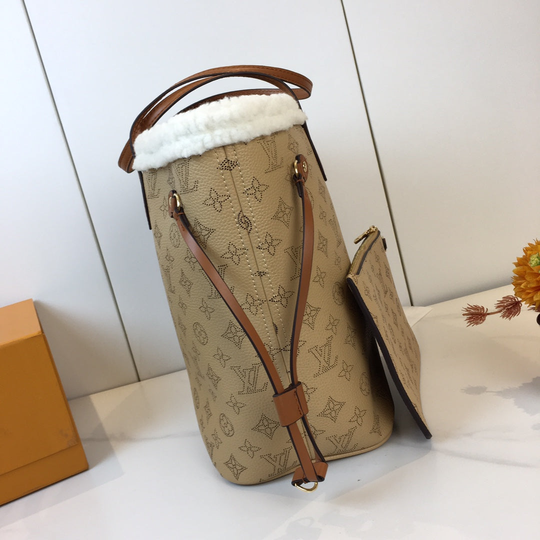 Chic & Stylish Bags