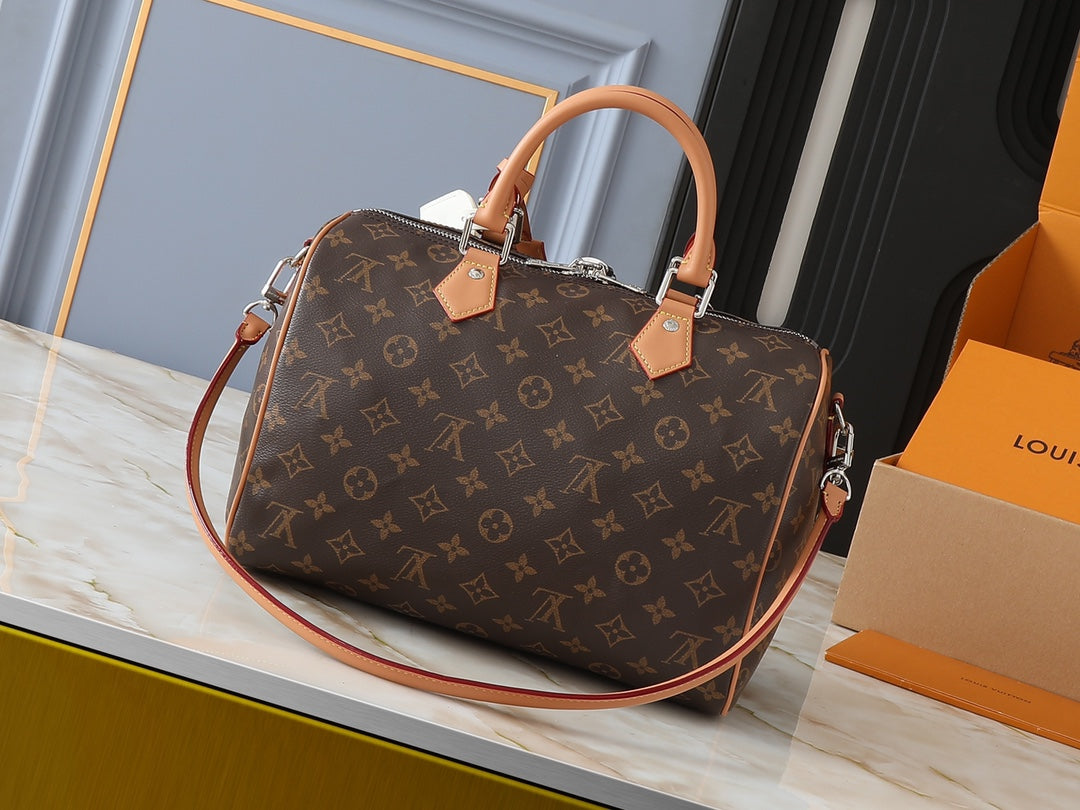 Chic & Stylish Bags