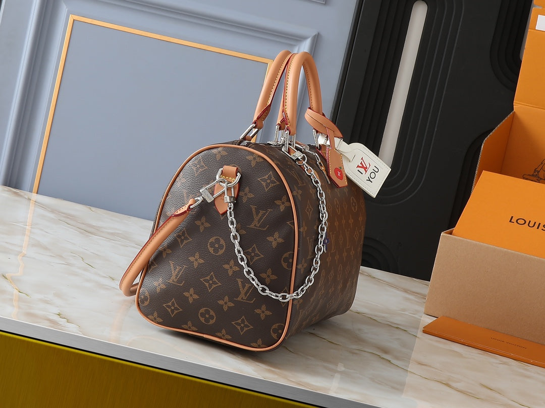 Chic & Stylish Bags