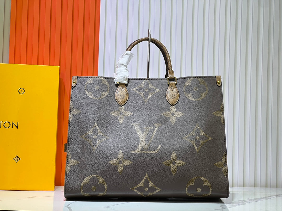 Chic & Stylish Bags