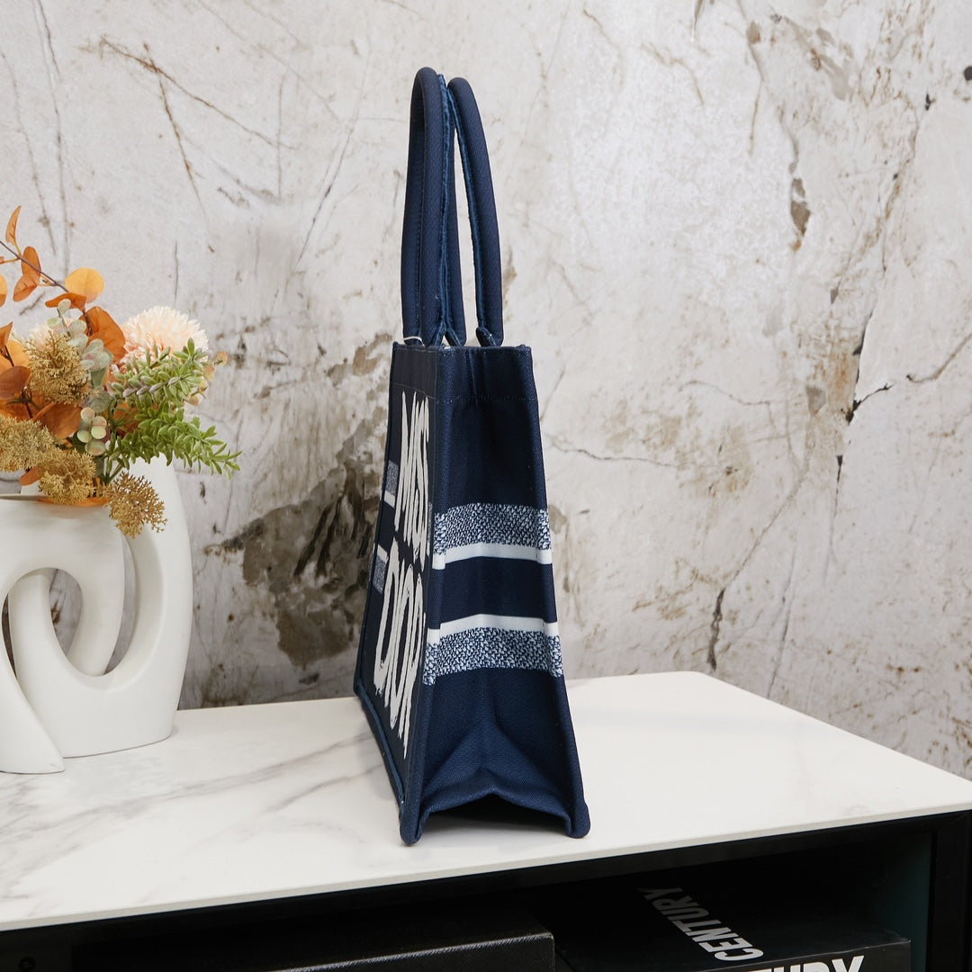 Chic & Stylish Bags