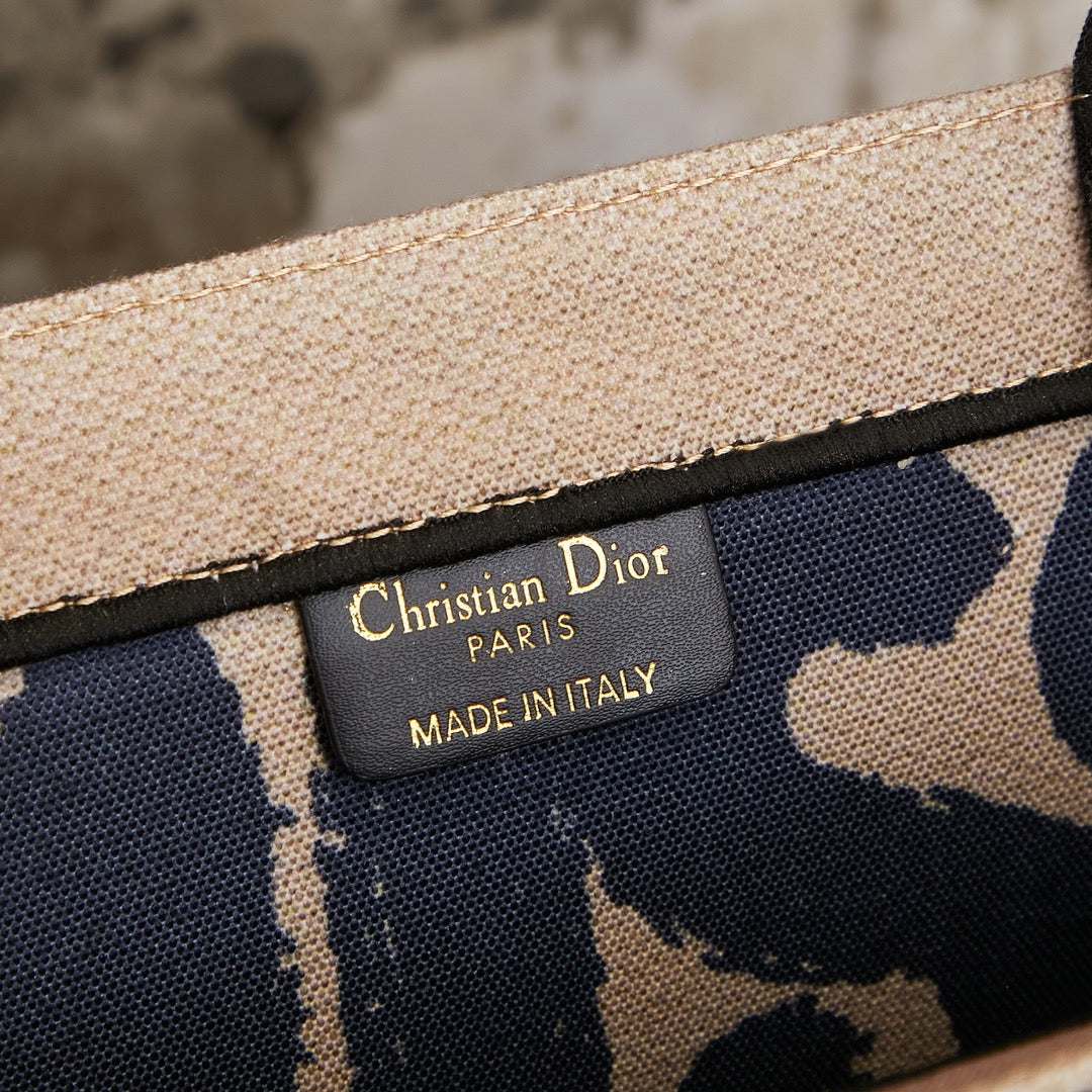 Chic & Stylish Bags