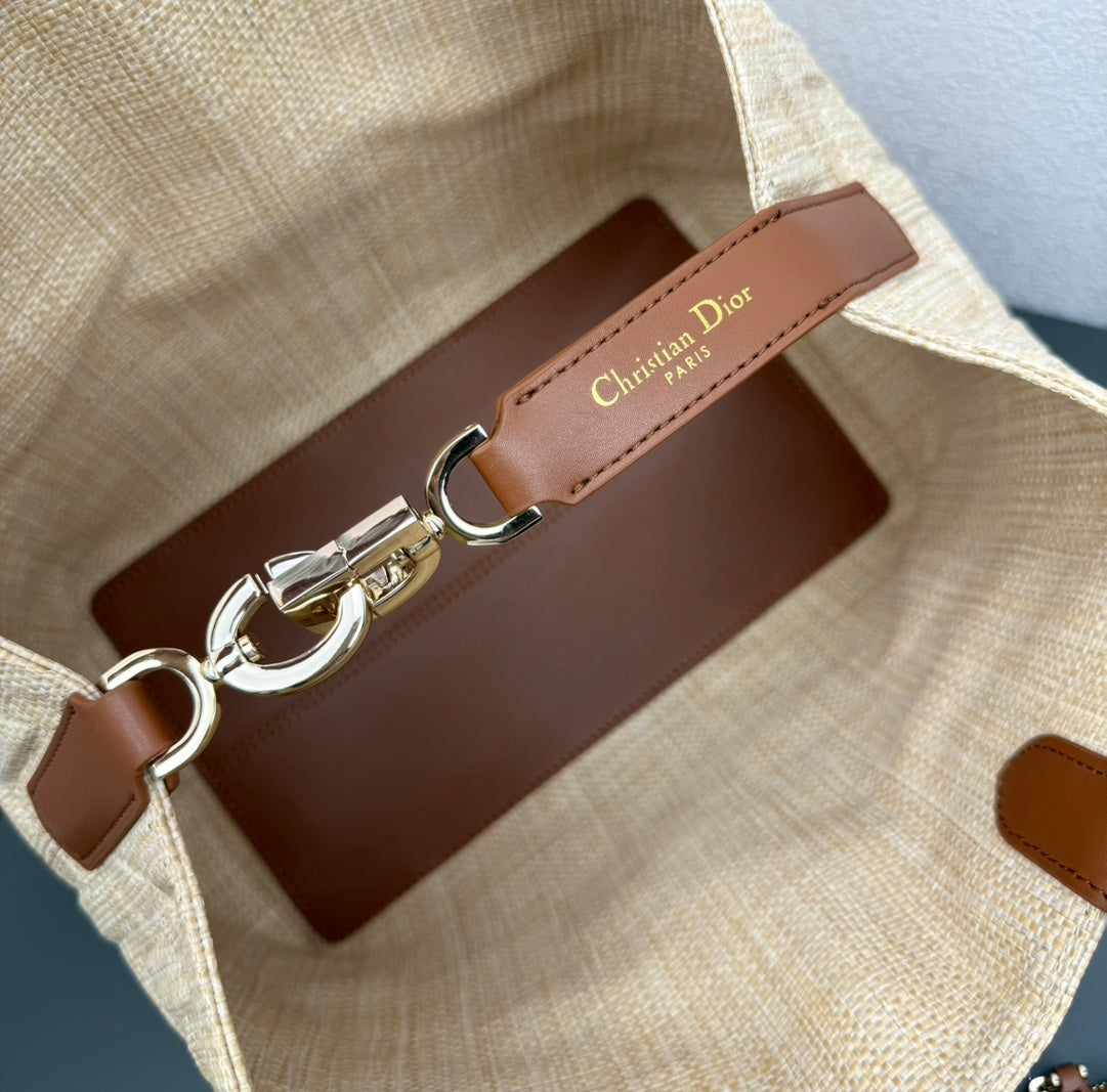 Chic & Stylish Bags