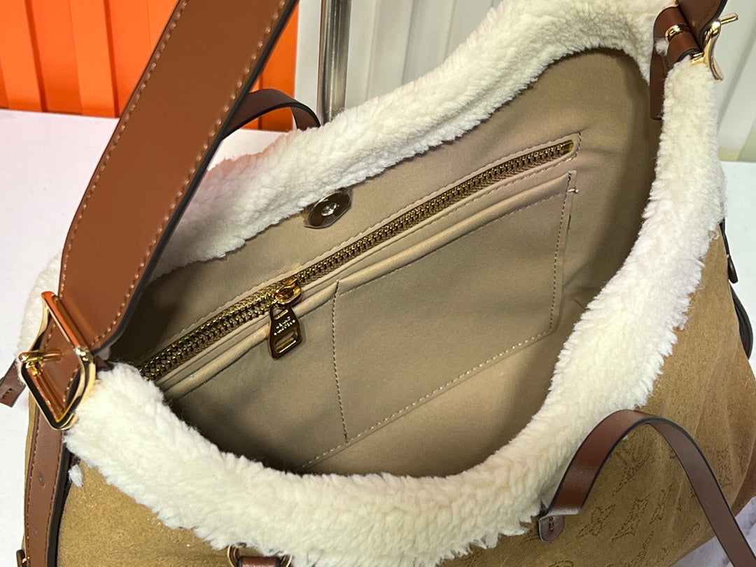 Chic & Stylish Bags