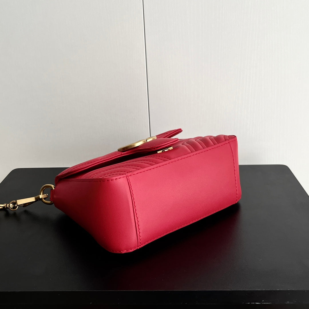 Chic & Stylish Bags