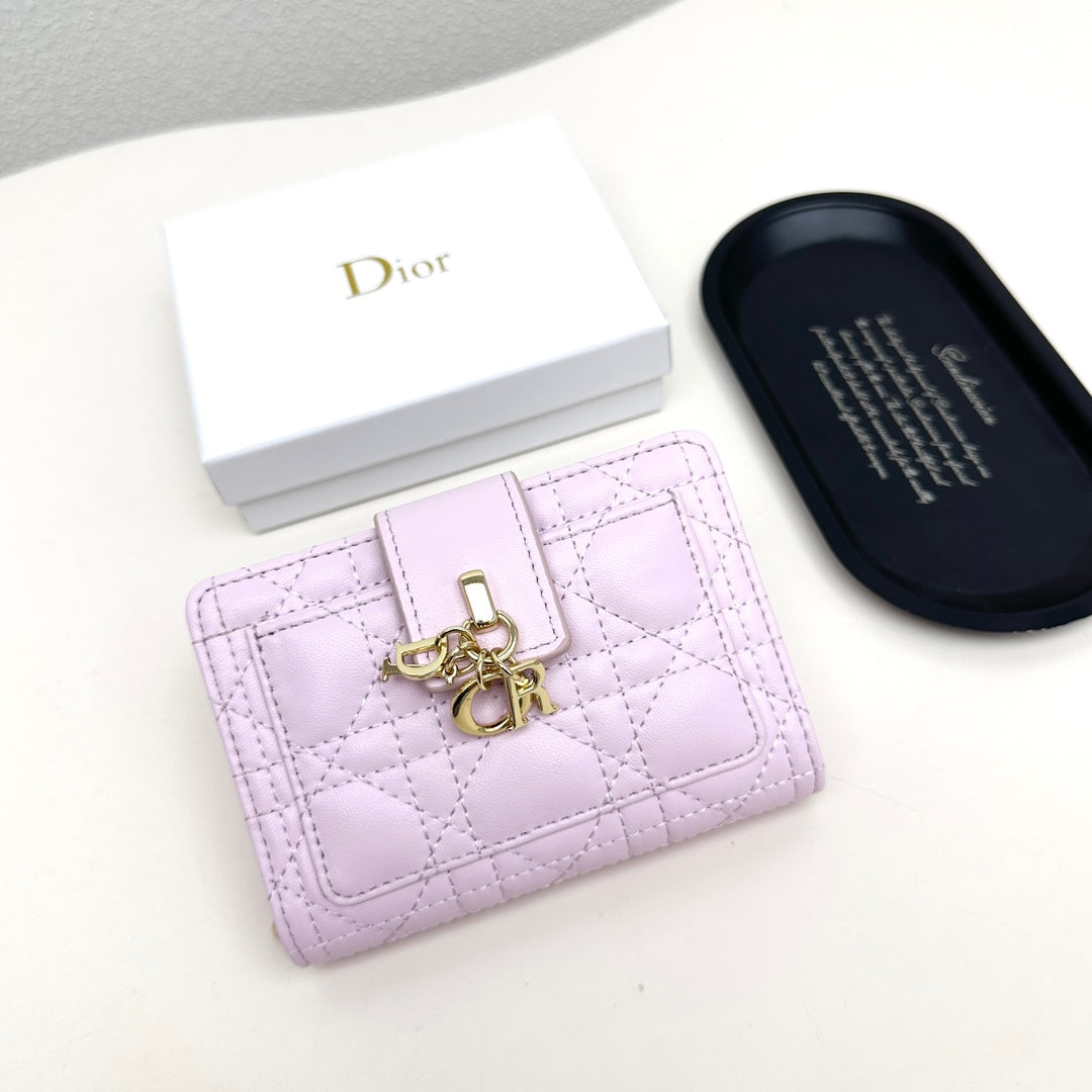 Chic & Stylish Bags