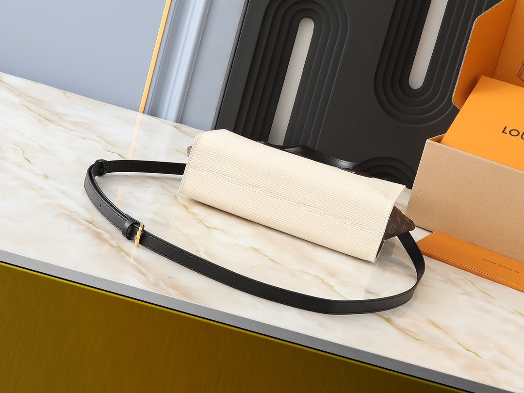 Chic & Stylish Bags