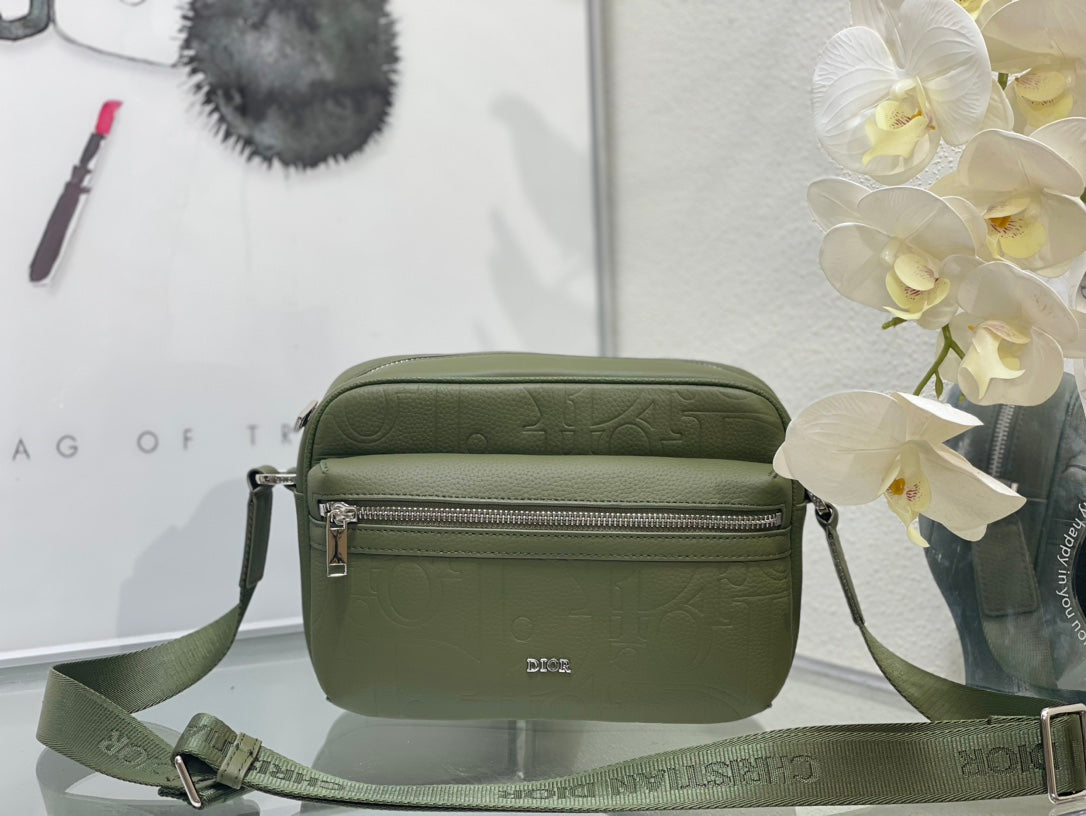 Chic & Stylish Bags