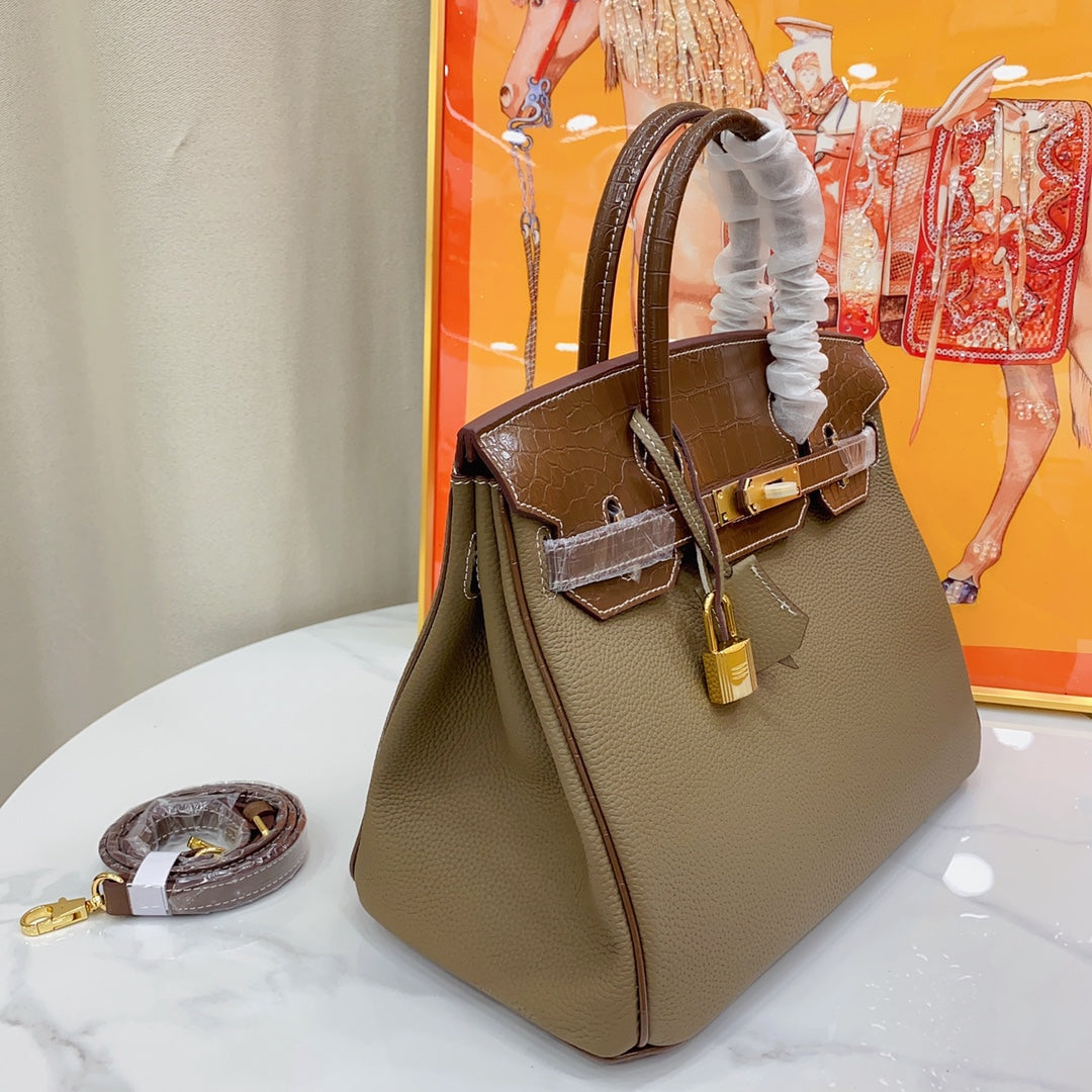 Chic & Stylish Bags