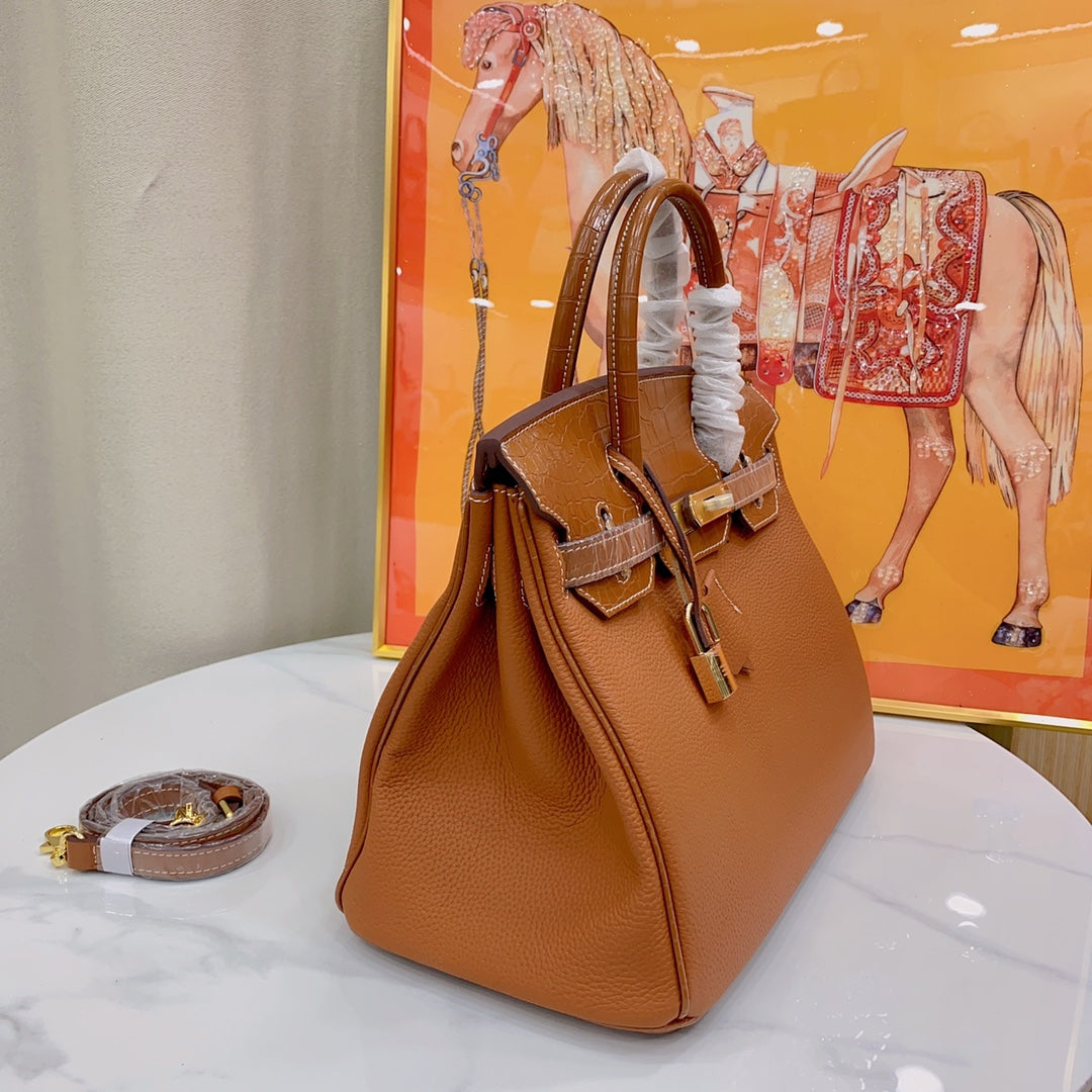 Chic & Stylish Bags