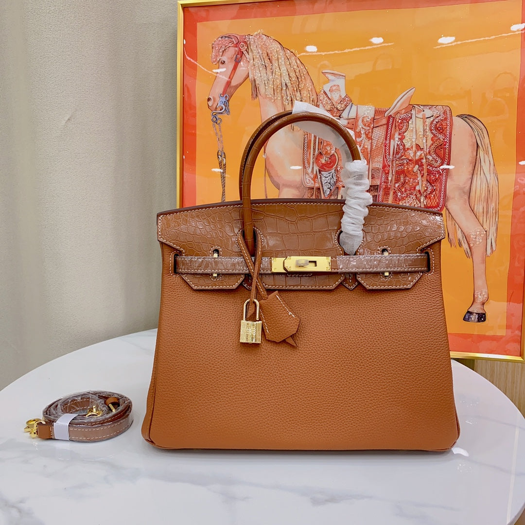Chic & Stylish Bags