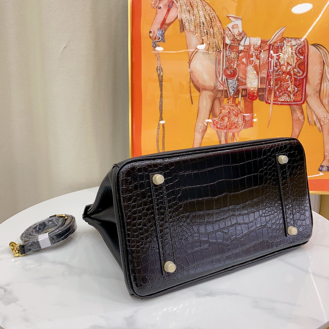 Chic & Stylish Bags