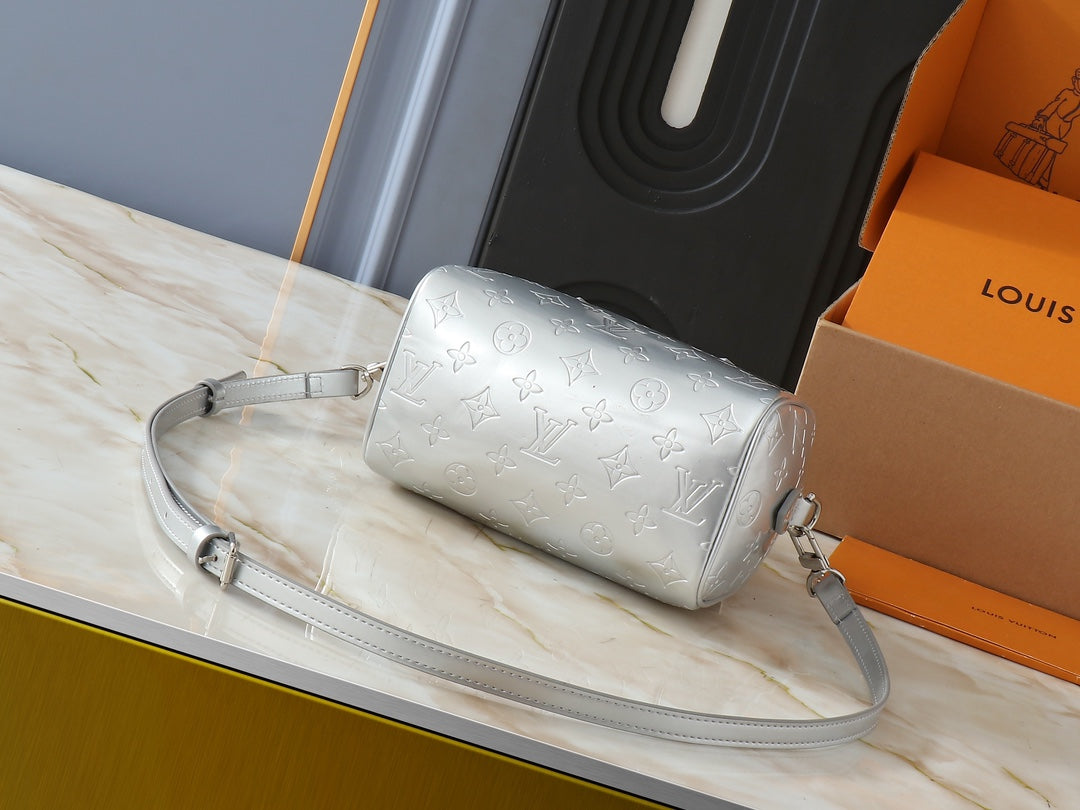 Chic & Stylish Bags
