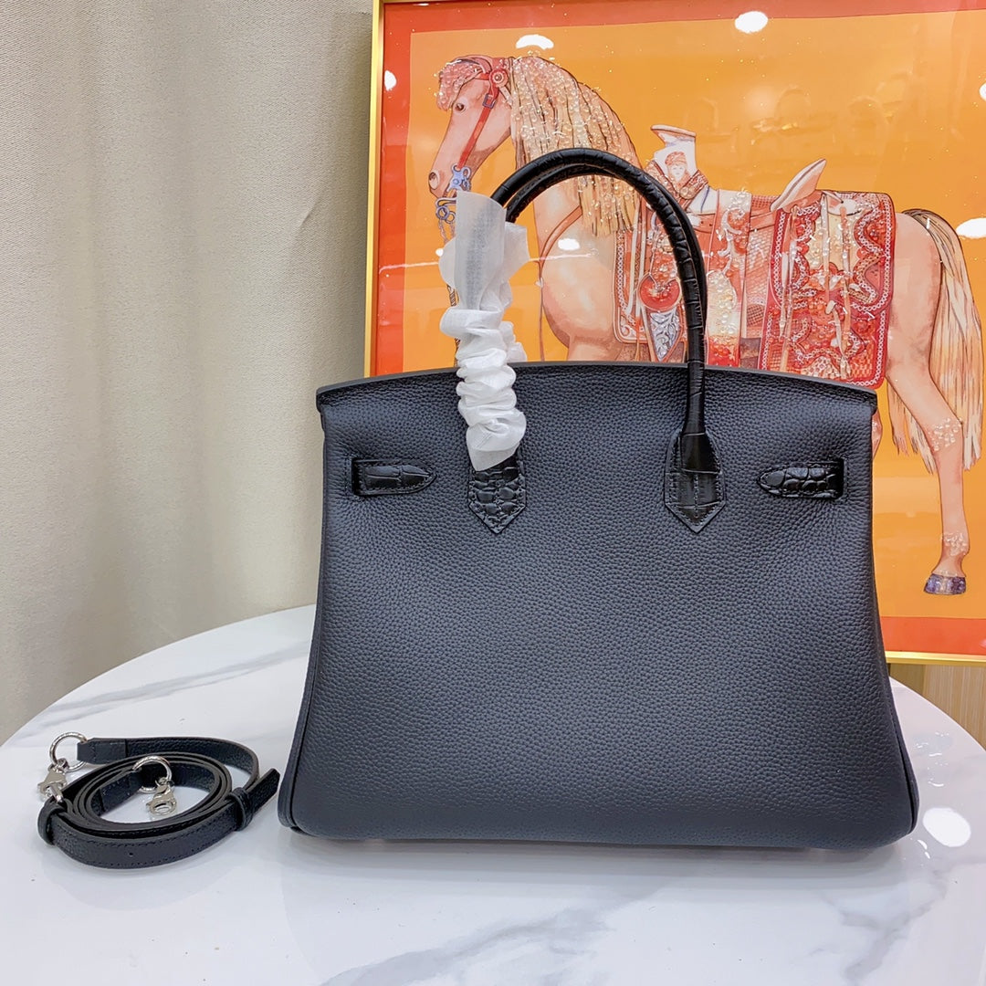 Chic & Stylish Bags