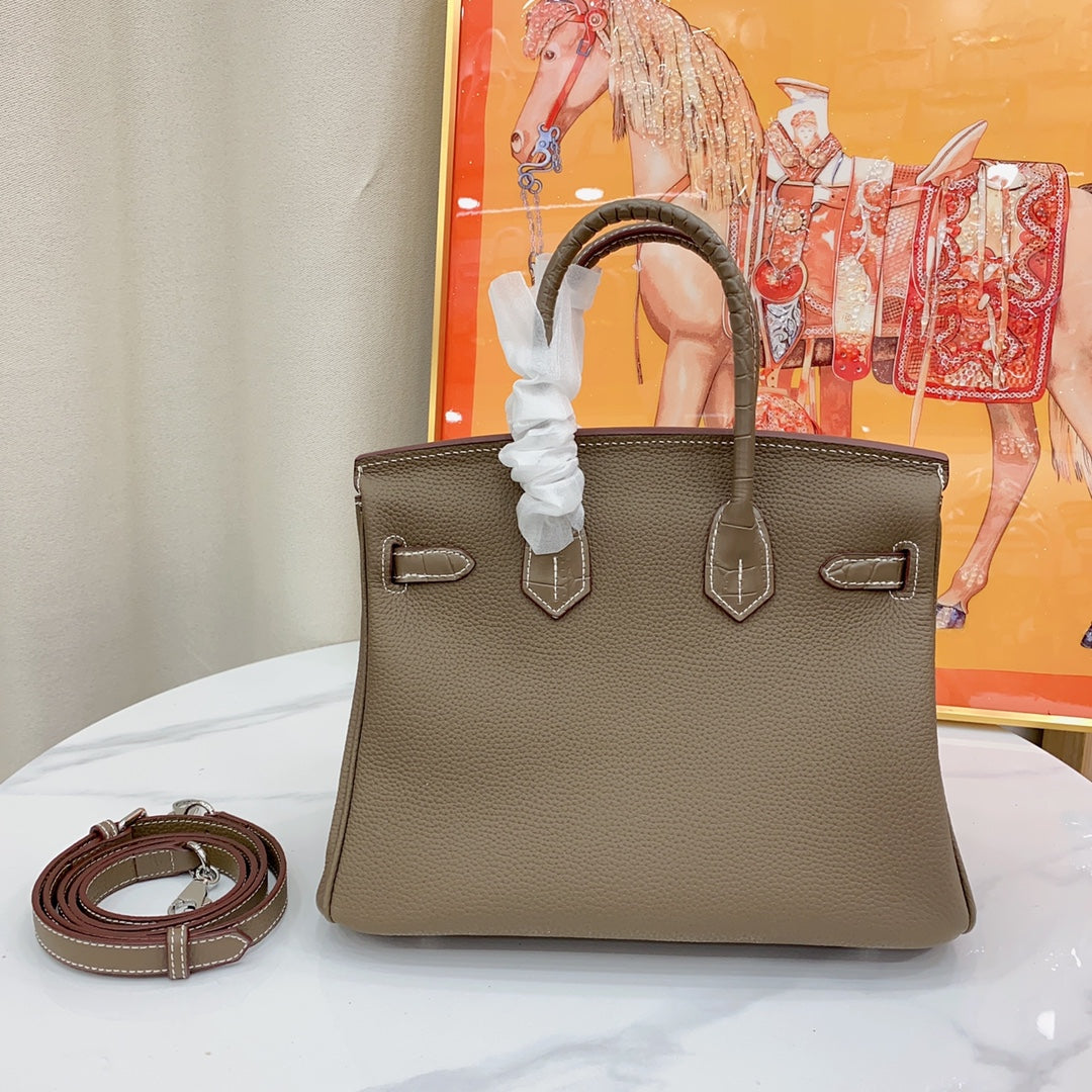 Chic & Stylish Bags