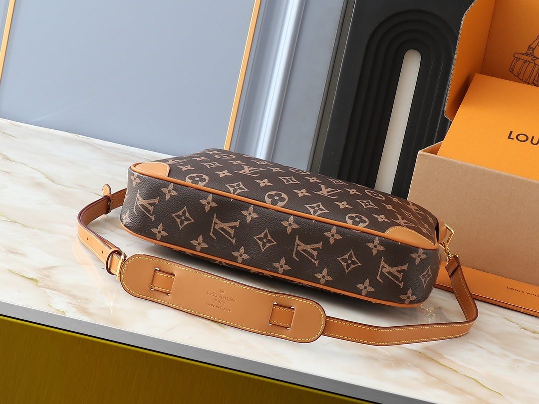 Chic & Stylish Bags