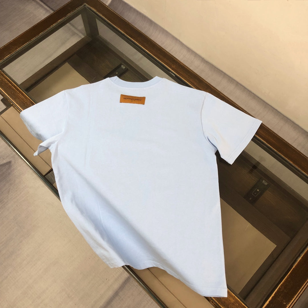 MINIMALIST STREET STYLE