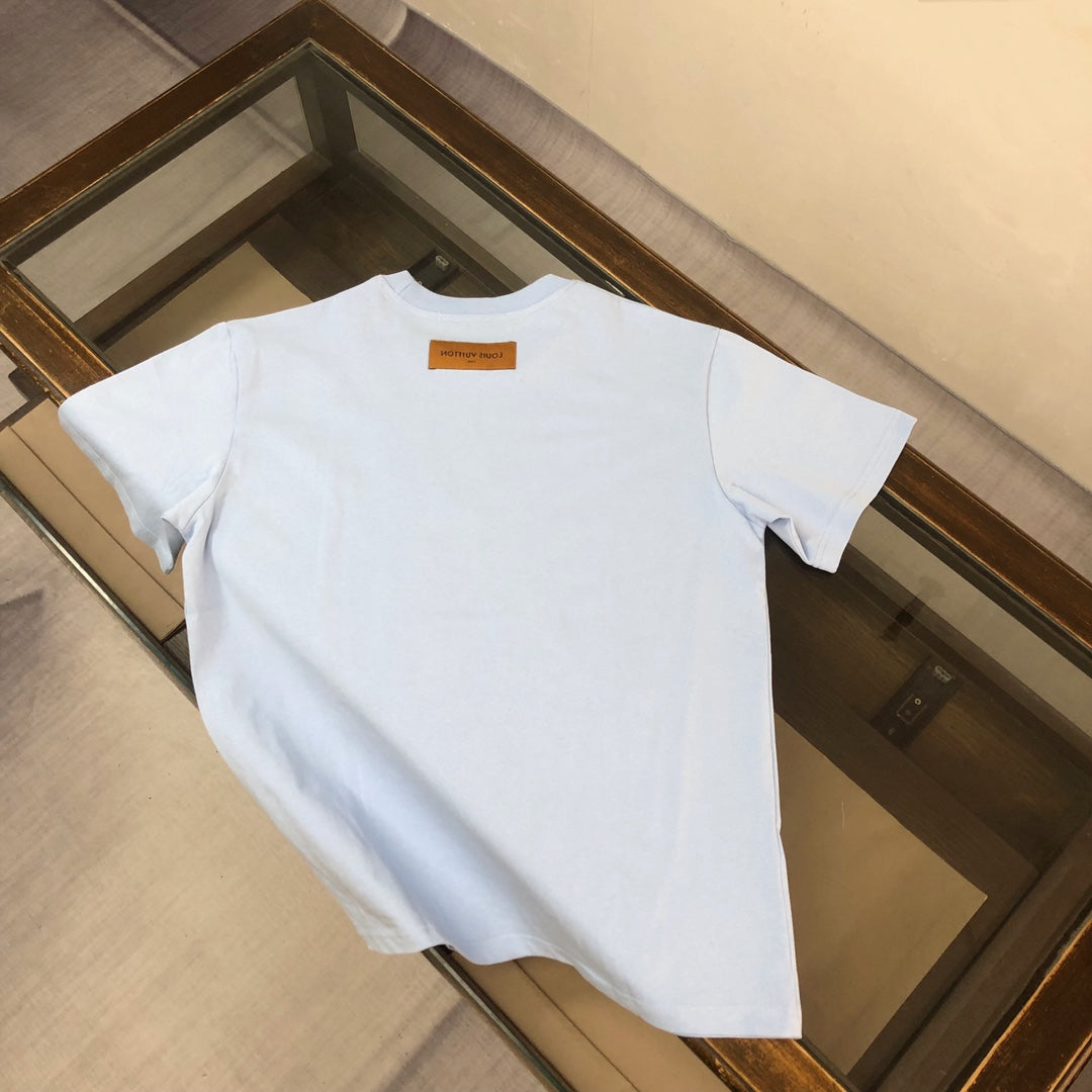 MINIMALIST STREET STYLE