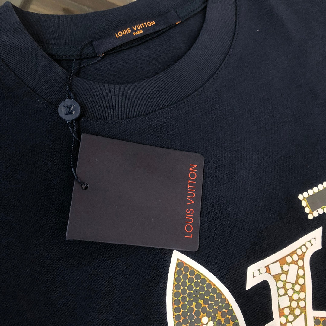 MINIMALIST STREET STYLE