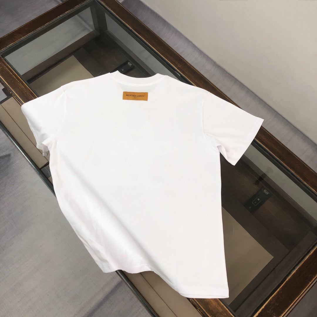 MINIMALIST STREET STYLE