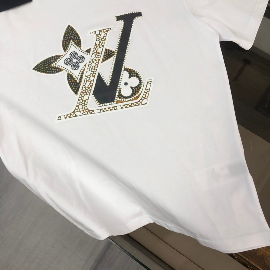 MINIMALIST STREET STYLE