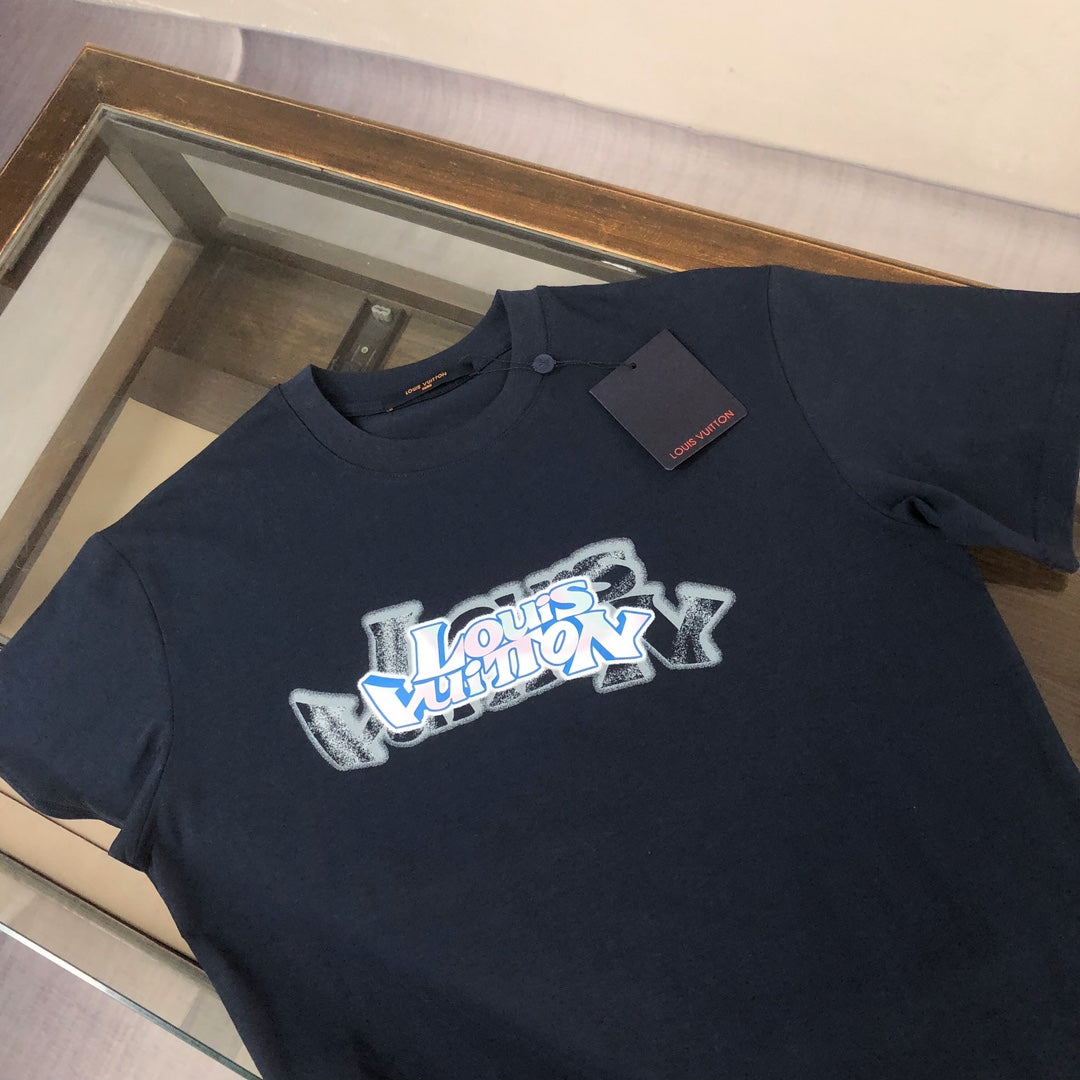 MINIMALIST STREET STYLE