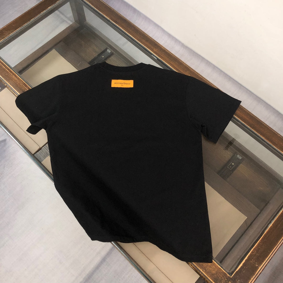 MINIMALIST STREET STYLE