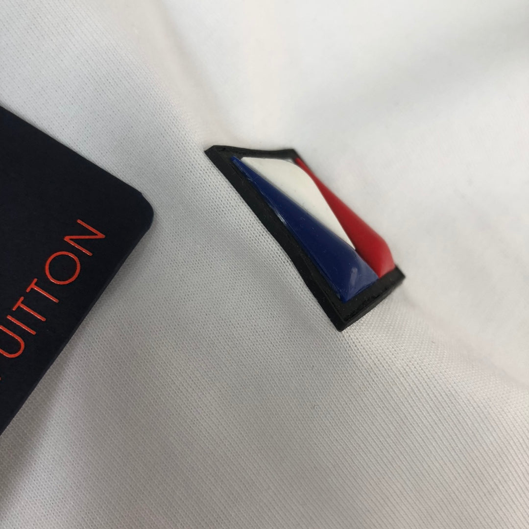 MINIMALIST STREET STYLE