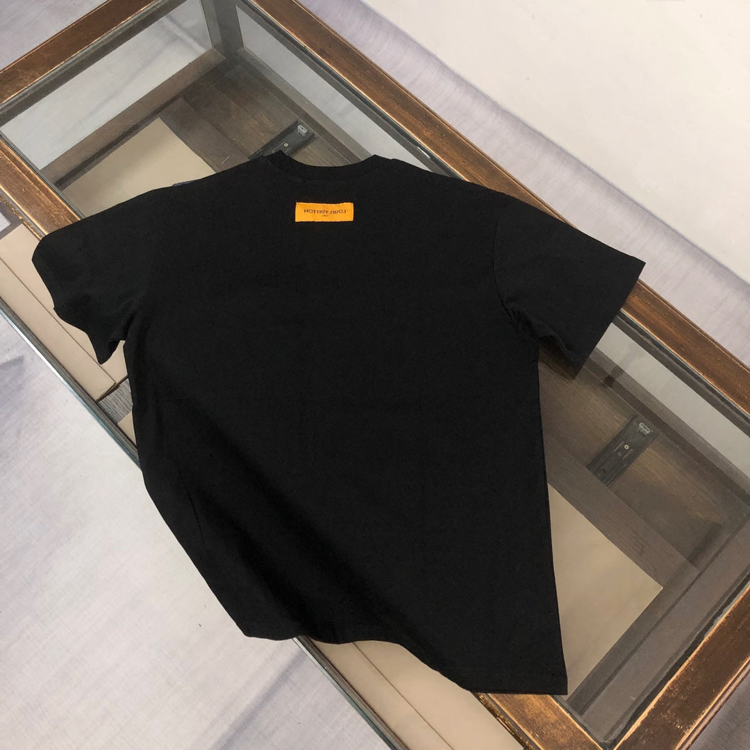 MINIMALIST STREET STYLE