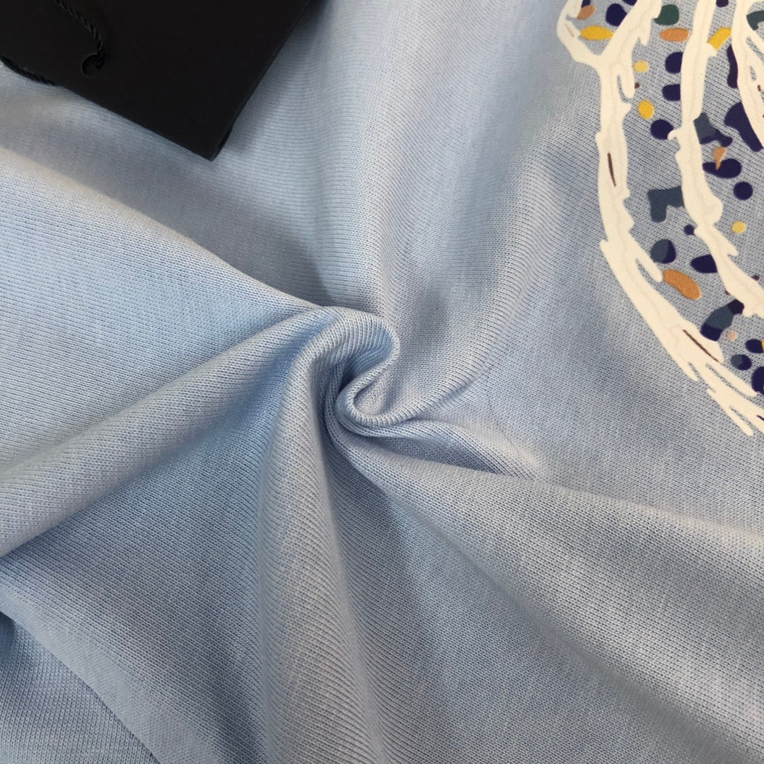 MINIMALIST STREET STYLE