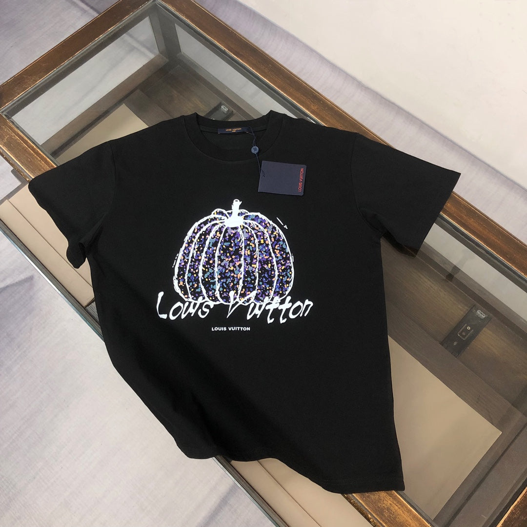 MINIMALIST STREET STYLE