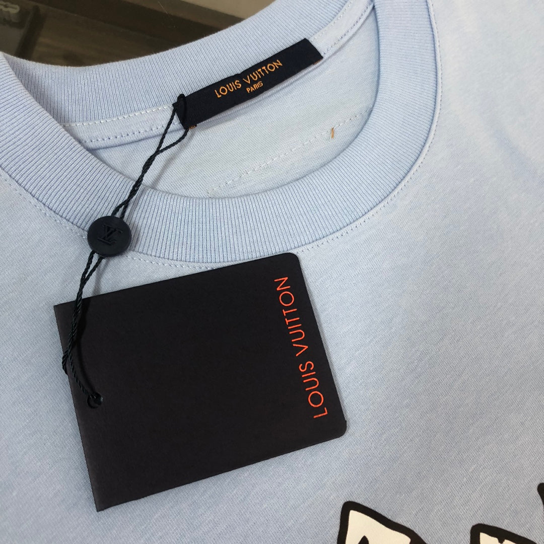 MINIMALIST STREET STYLE