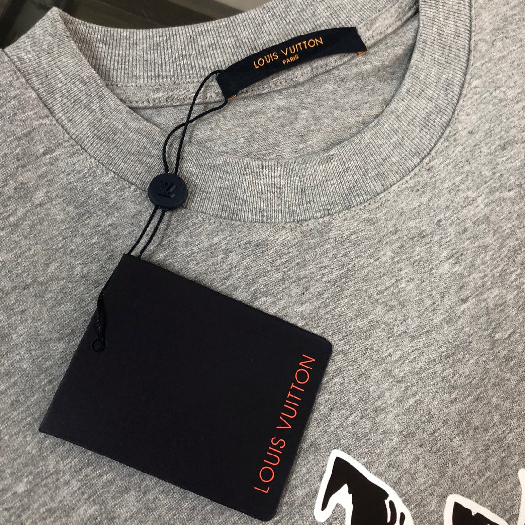 MINIMALIST STREET STYLE