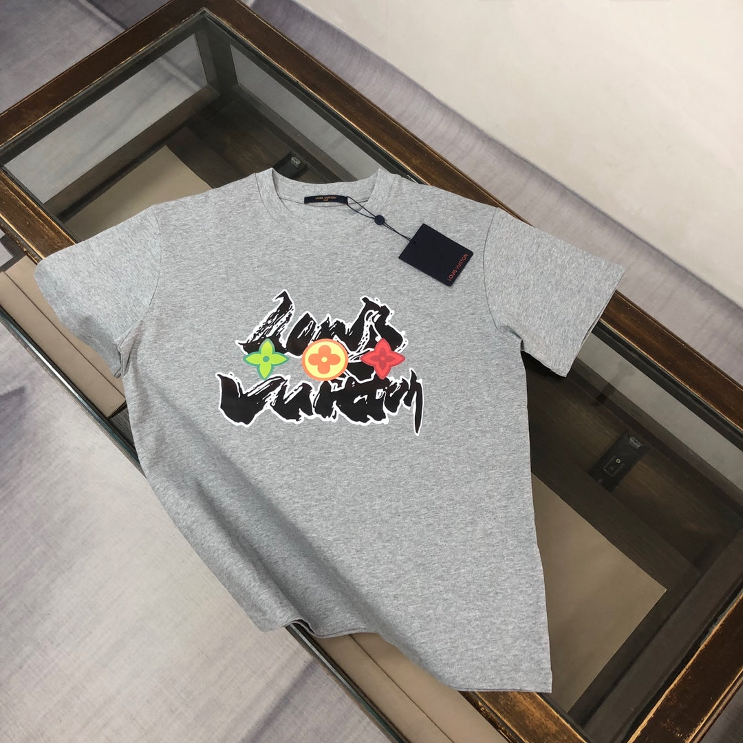 MINIMALIST STREET STYLE