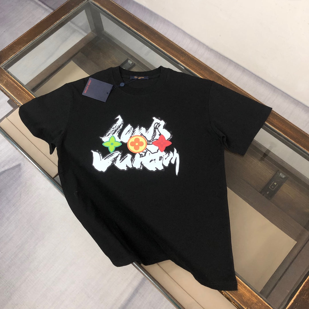 MINIMALIST STREET STYLE