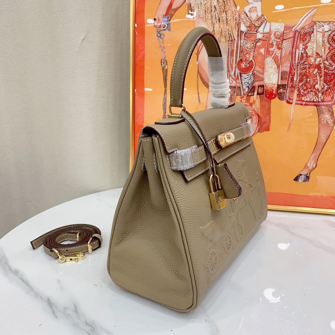 Chic & Stylish Bags