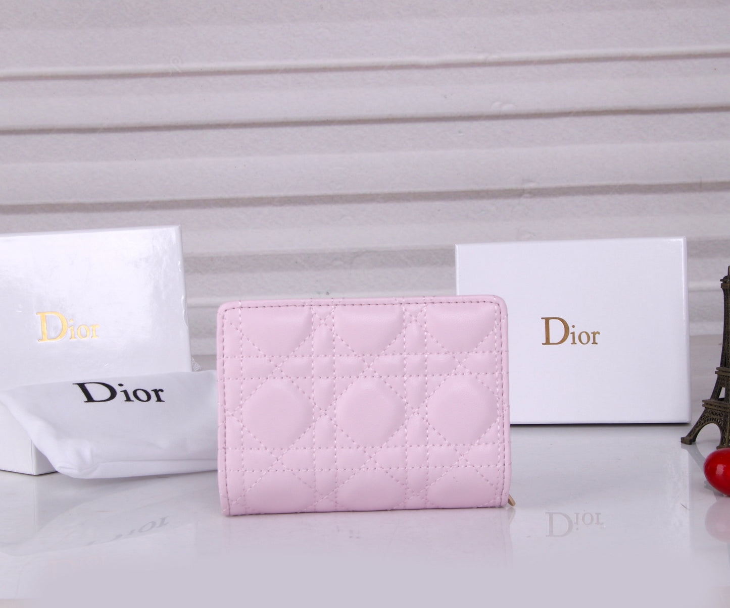 Chic & Stylish Bags