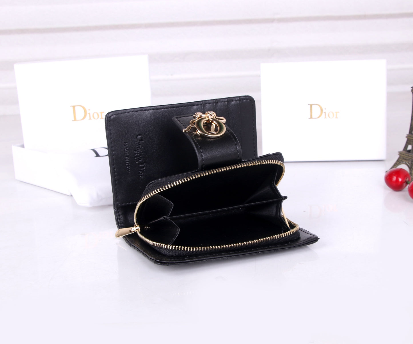 Chic & Stylish Bags