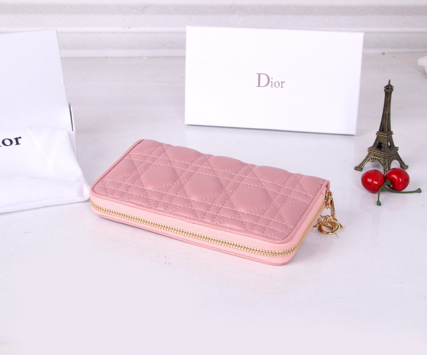 Chic & Stylish Bags