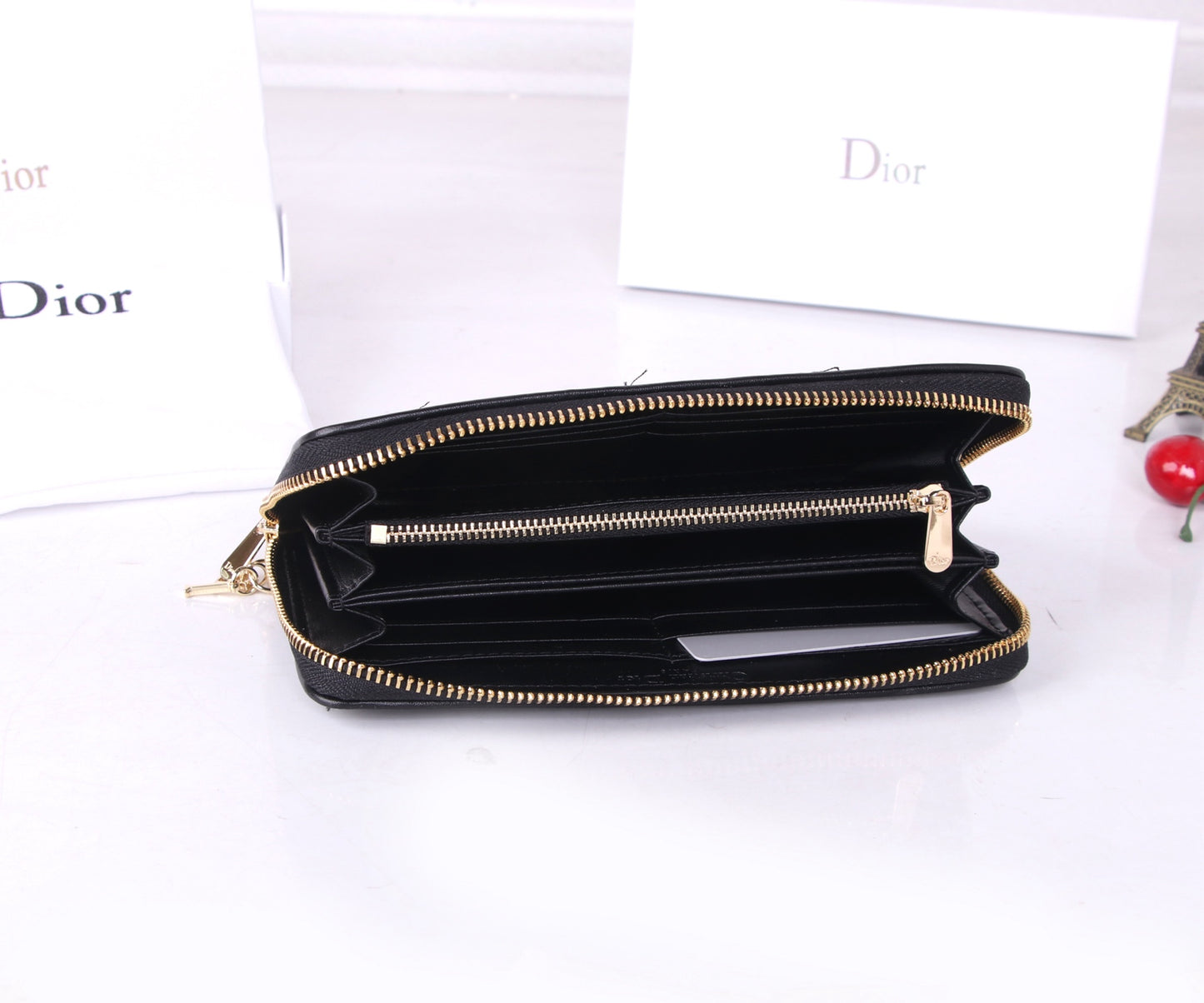 Chic & Stylish Bags