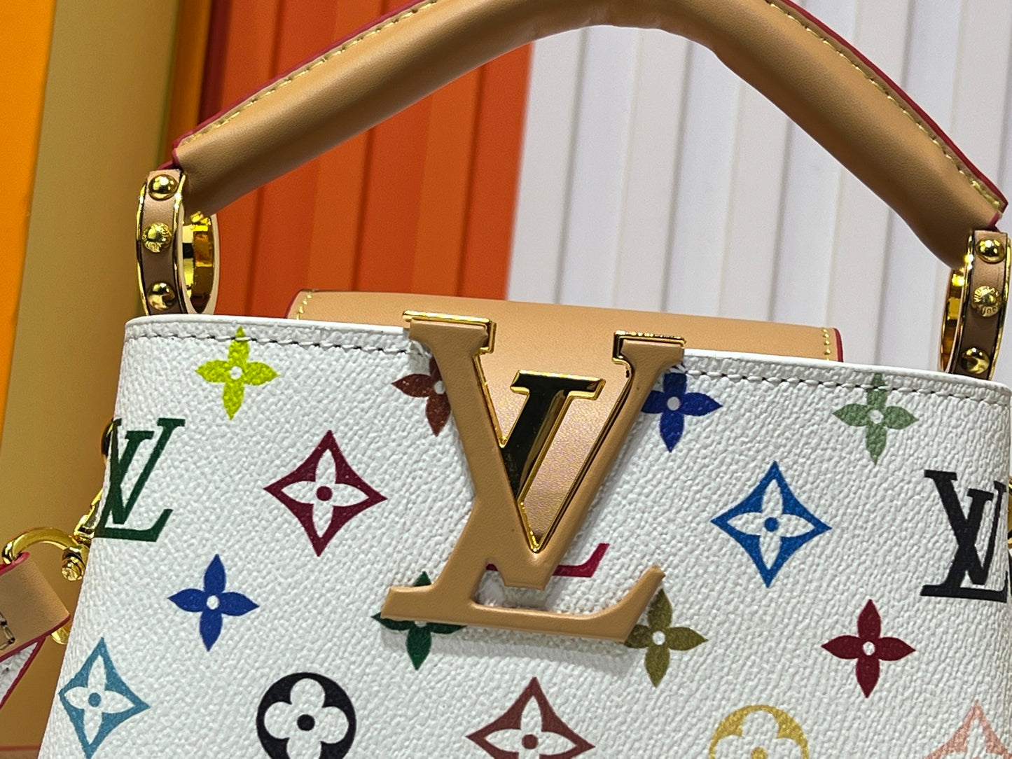 Chic & Stylish Bags
