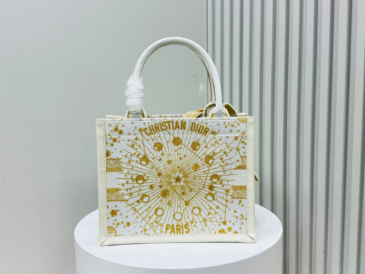 Chic & Stylish Bags