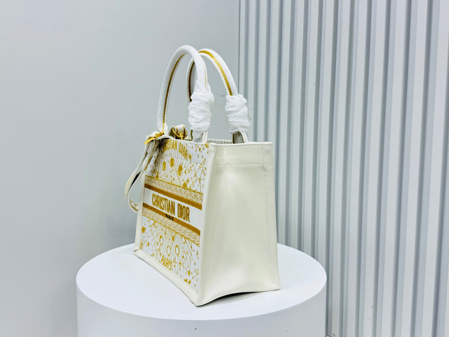 Chic & Stylish Bags
