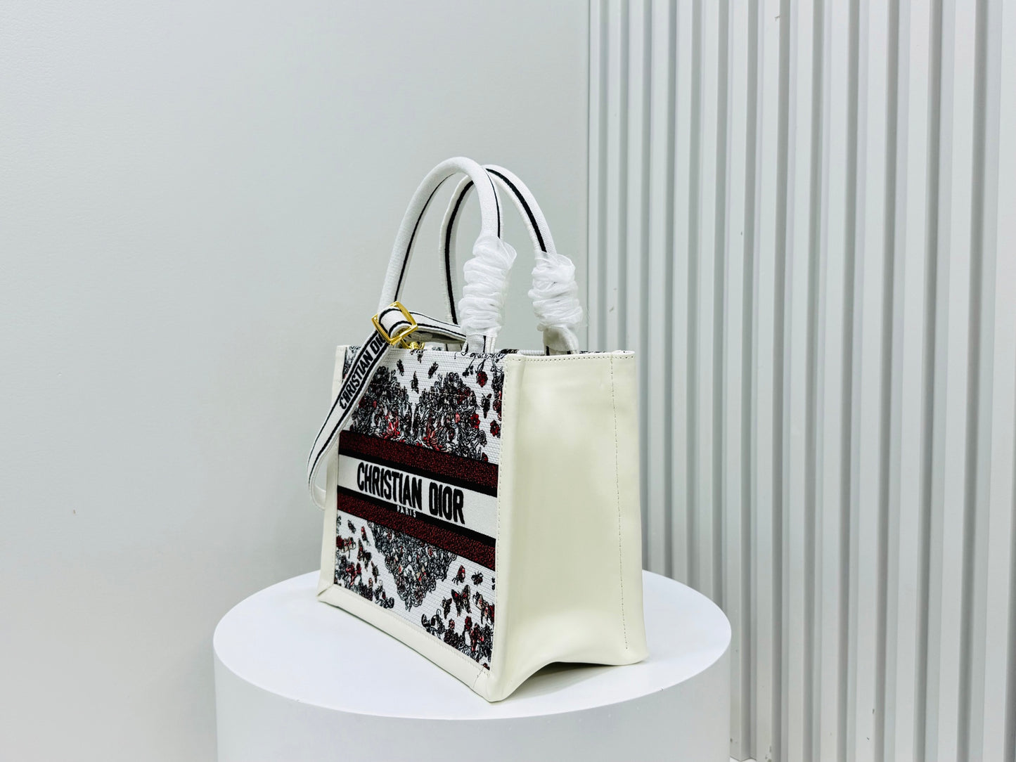 Chic & Stylish Bags