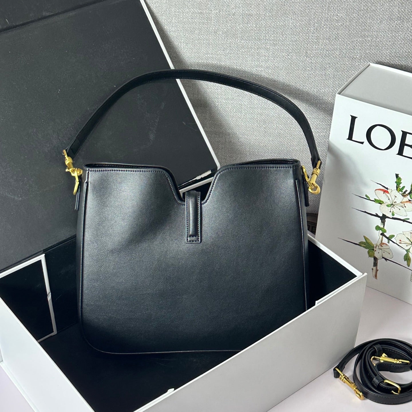 Chic & Stylish Bags