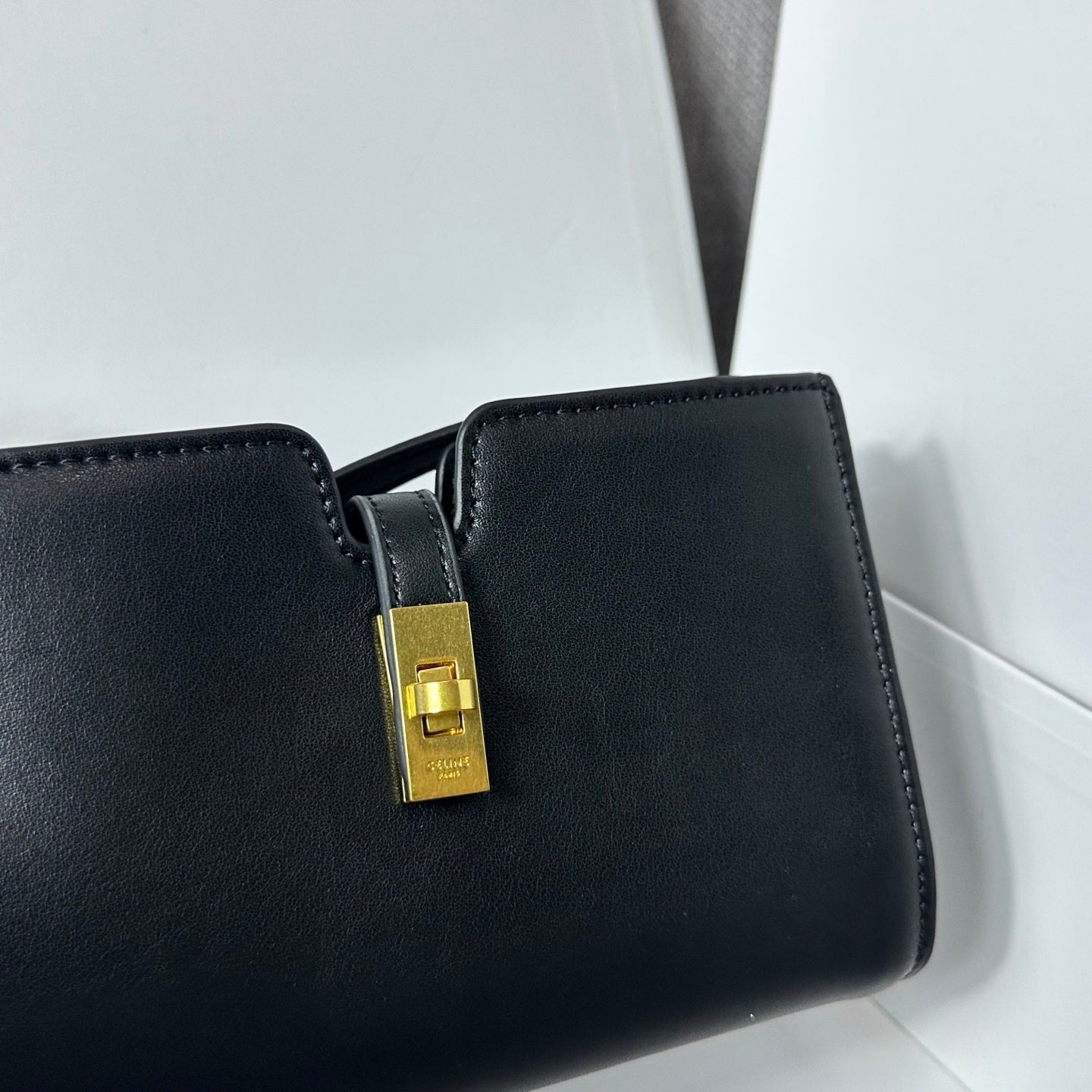 Chic & Stylish Bags